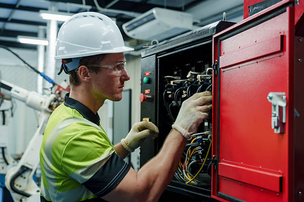 24/7 Emergency Electrical Repair experts in Rose Hills, CA